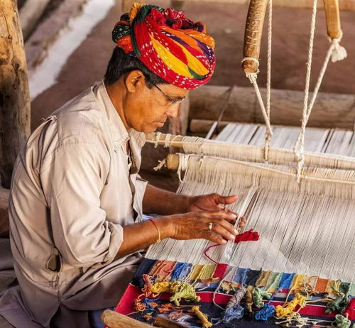 印度的征兵現(xiàn)場(chǎng) 有人看起來非常尷尬,為啥